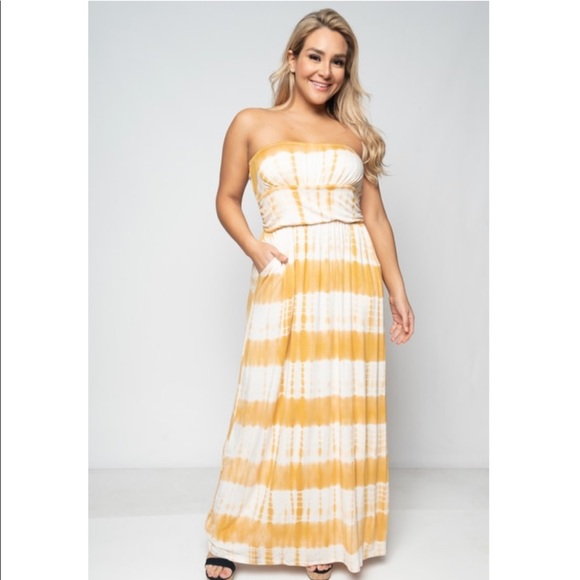 Dresses & Skirts - Plus Size Strapless Tie Dye yellow Maxi Dress